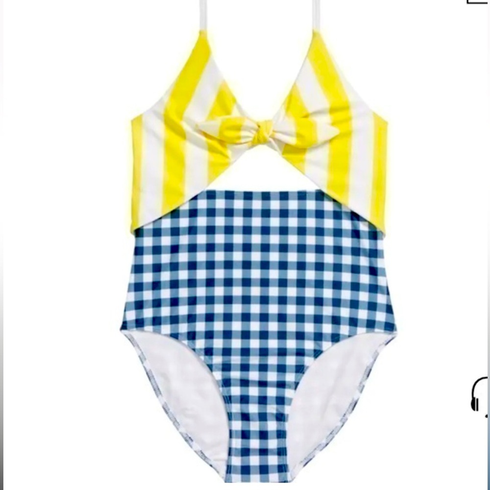 NORDSTROM Cutout Colorblock One-Piece Swimsuit.
NAVY GINGHAM-YELLOW STRIPE. (12)
